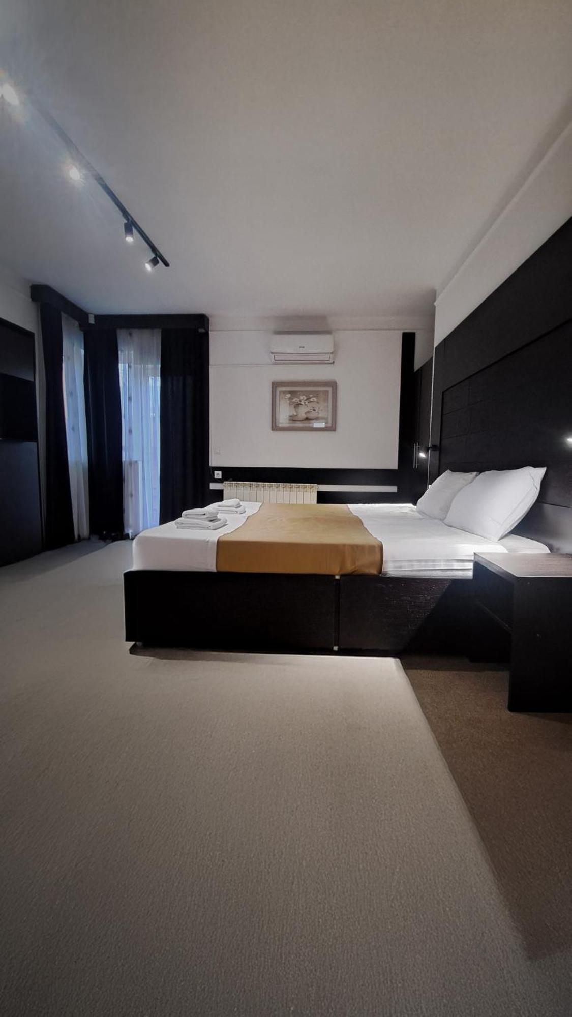 Citadela Suites - Free Parking 塞拉耶佛 外观 照片